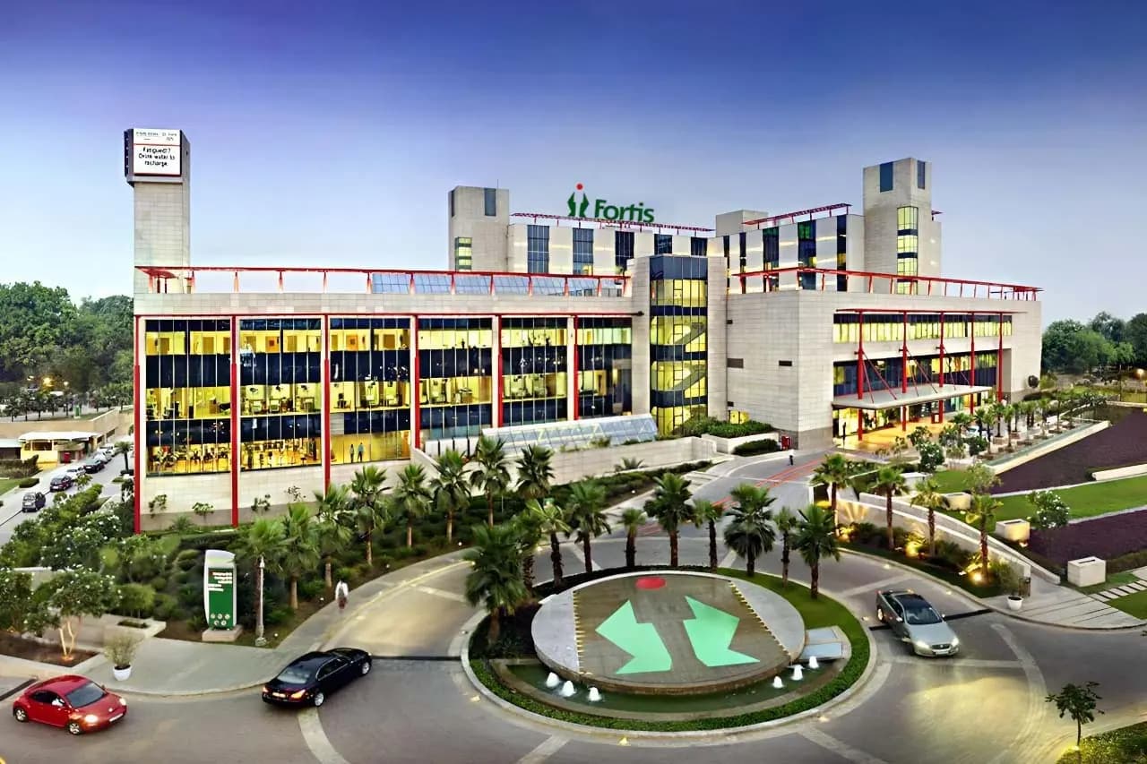 FORTIS MEMORIAL RESEARCH INSTITUTE (FMRI) hospital image 1