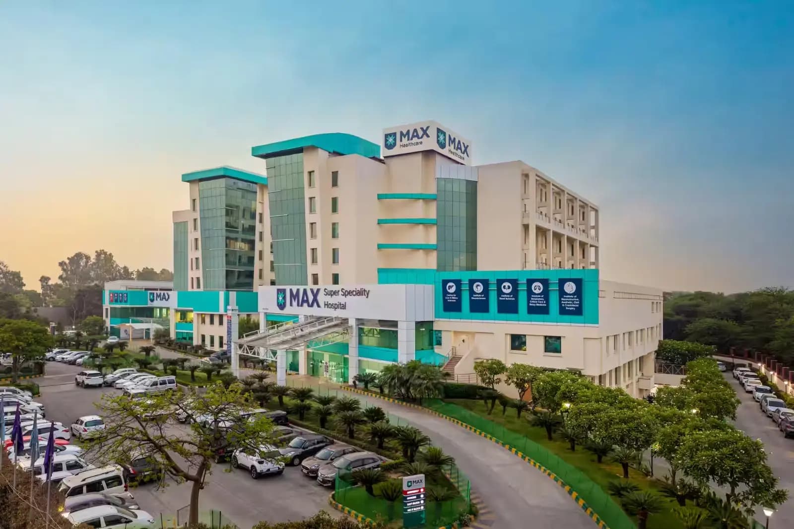 Max Super Speciality Hospital hospital image 1